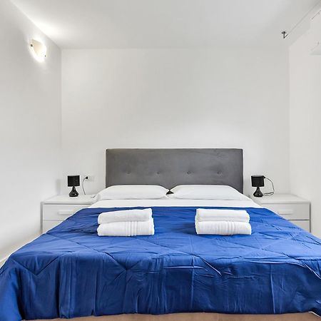 Appartamento Pellegrino Rossi 46 - Affitti Brevi Italia Milano Exteriör bild